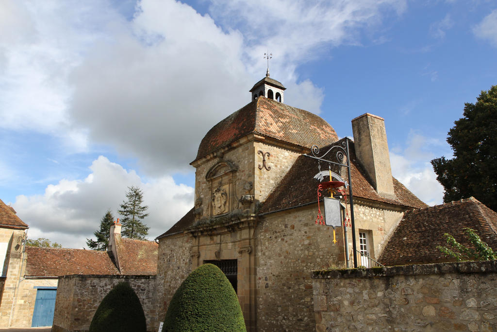 La Porterie Souvigny Экстерьер фото